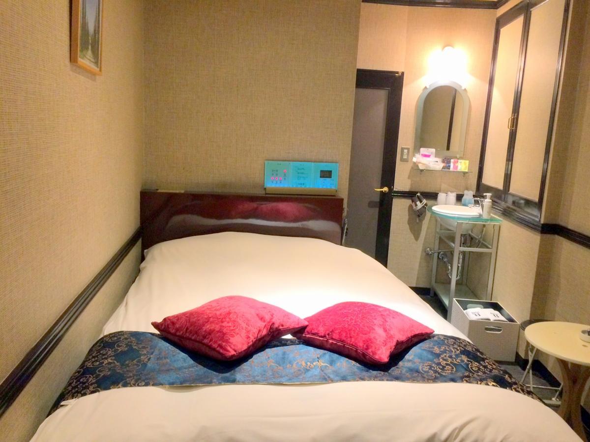 Hotel U Токио Экстерьер фото